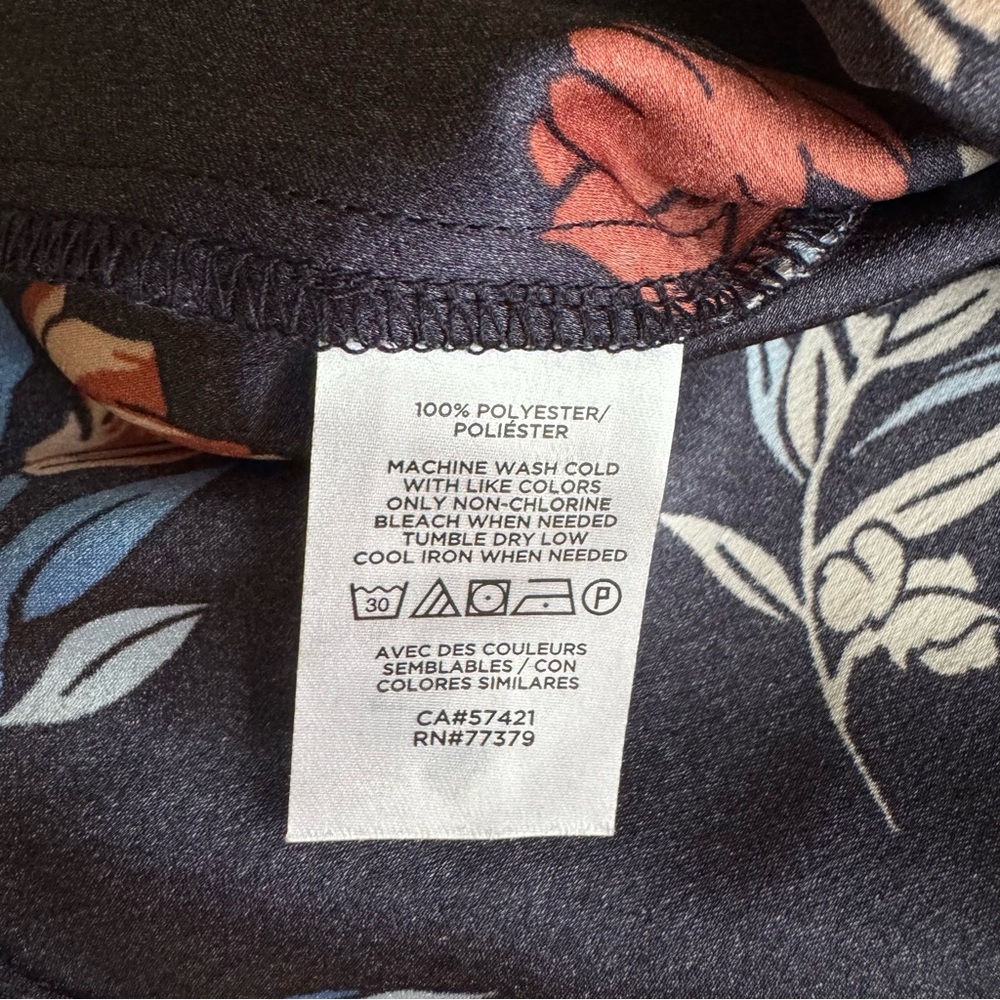 Ann Taylor Floral Belted Wrap Top Sz 2 - Picture 6 of 10